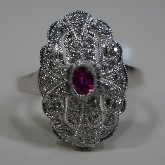 18KW Gold Genuine Ruby & Diamond Ring - Picture 5 of 8